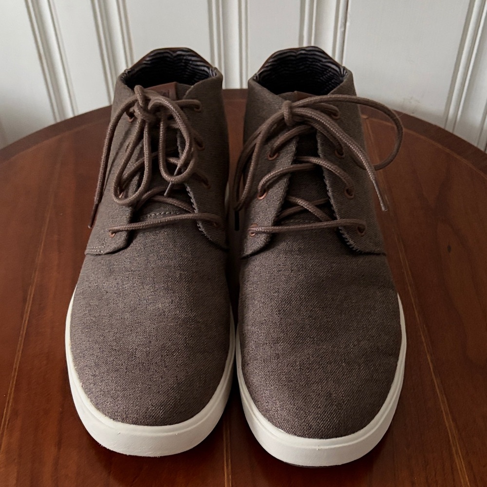 OluKai Nana Hele Wai’ Apo Men’s Brown Chukka Boots Size 11.5